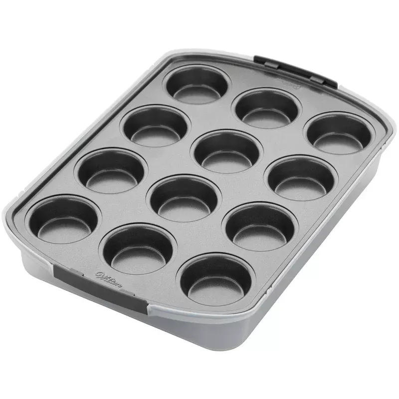 12-cup-cupcake-pan-with-lid 12-Cup Cupcake Pan with Lid