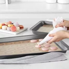 16.5 x 11.6 Macaron Silicone Mat