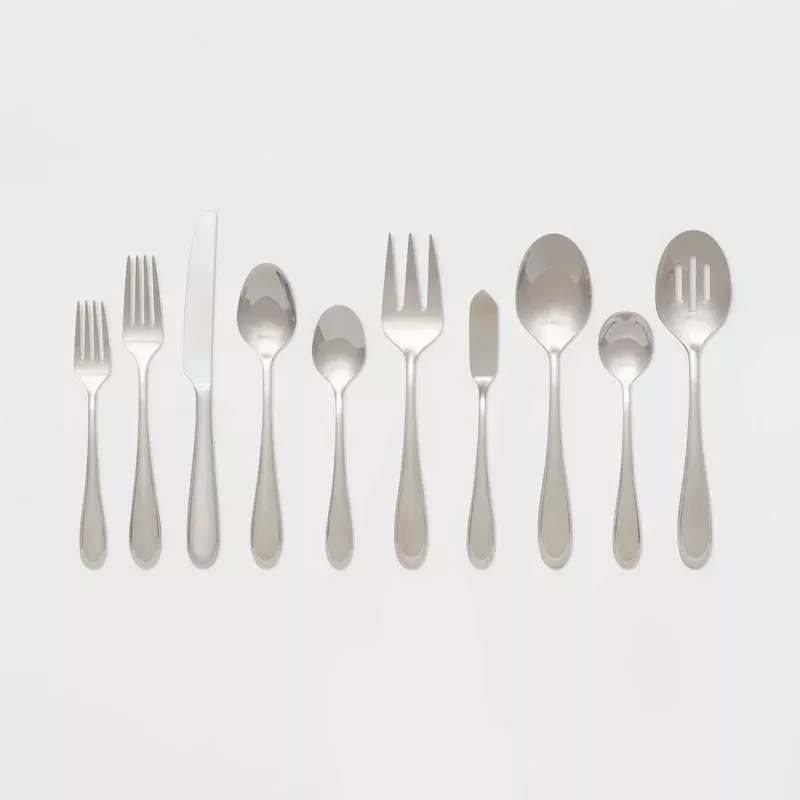 65-piece-stainless-steel-flatware-set-service-12 65-Piece Stainless Steel Flatware Set – Service for 12
