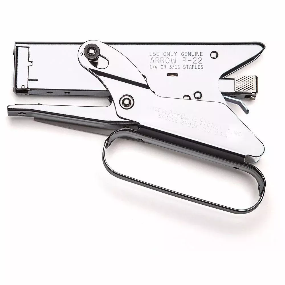 arrow-fastener-p22-plier-stapler-manual-heavy-duty-flat-crown Arrow Fastener P22 - Plier Stapler, Manual, Heavy Duty, Flat Crown