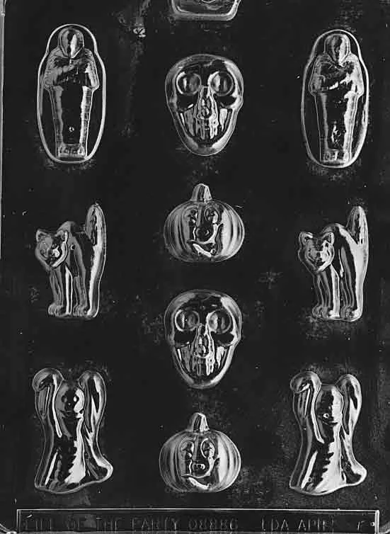 assorted-halloween-characters-chocolate-mold-10-cavities Assorted Halloween Characters Chocolate Mold (10 Cavities)
