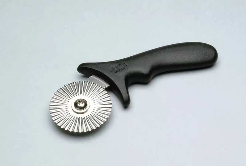 ateco-2-1-2-fluted-pastry-wheel Ateco 2-1/2" Fluted Pastry Wheel