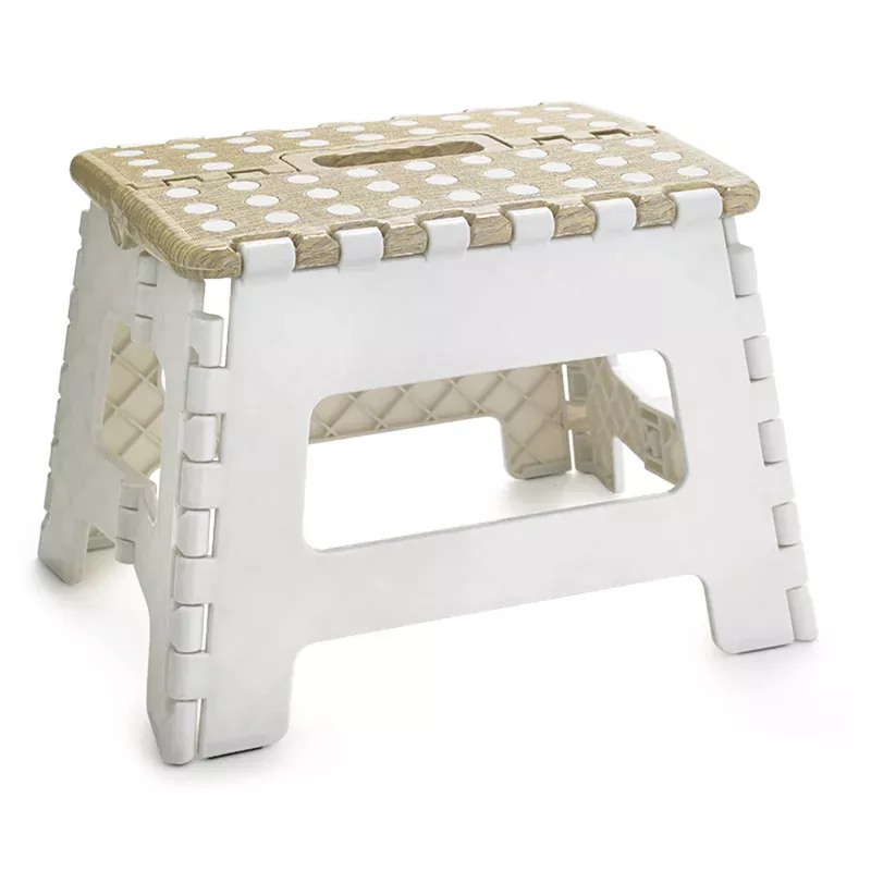 Basket Print Folding Step-Stool