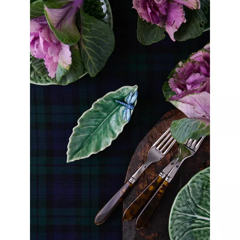 bordallo-pinheiro-chestnut-leaf-with-dragonfly-plate Bordallo Pinheiro Chestnut Leaf with Dragonfly Plate