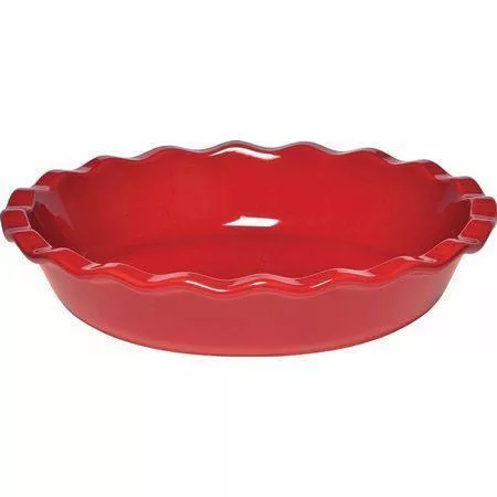 Emile Henry Pie Dish: Burgundy