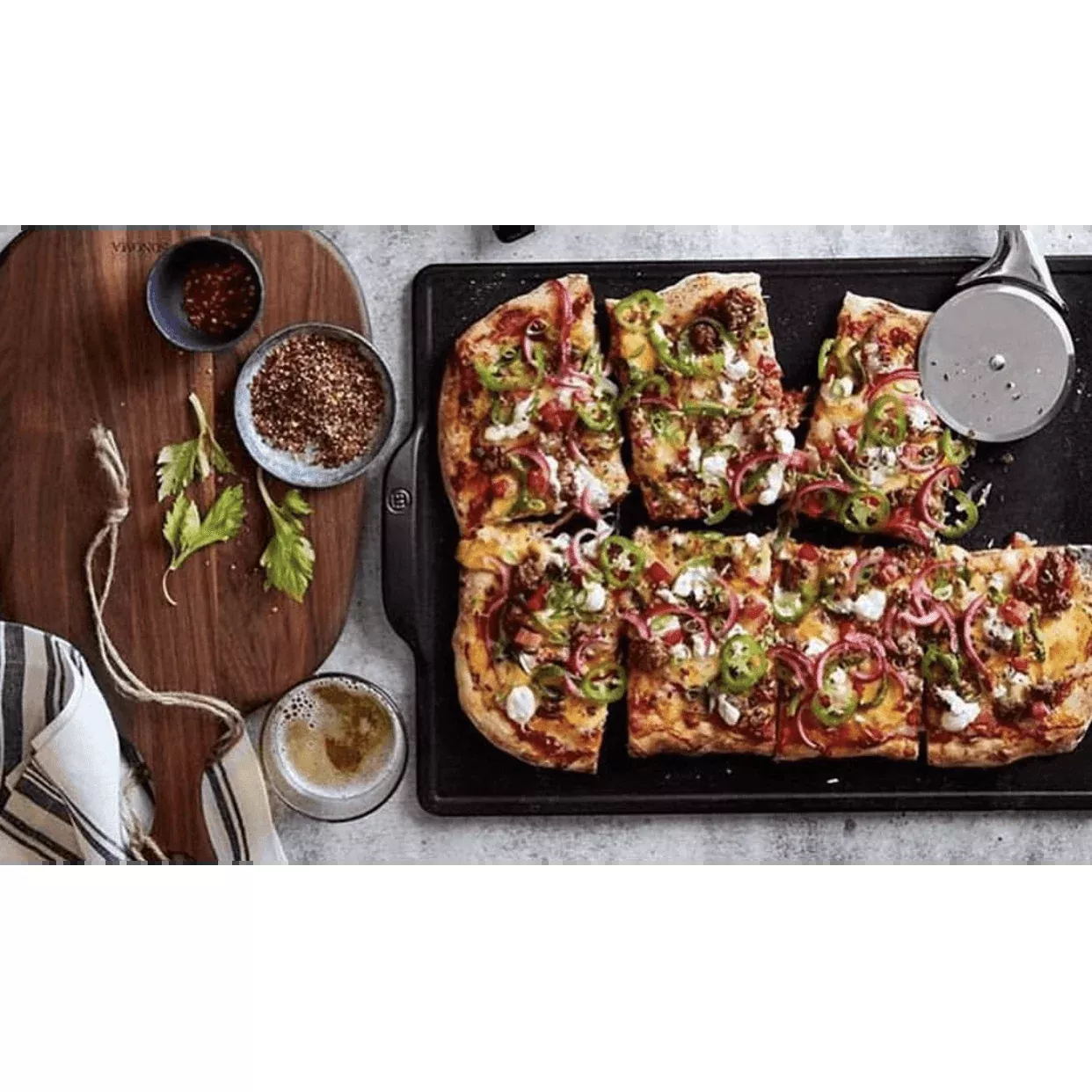 emile-henry-pizza-stone-rectangular-charcoal Emile Henry Pizza Stone: Rectangular, Charcoal