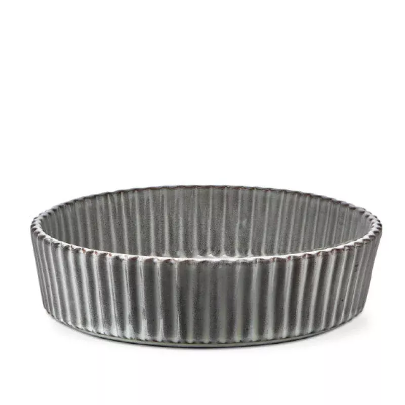 Gray Stinson Round Fluted Baker