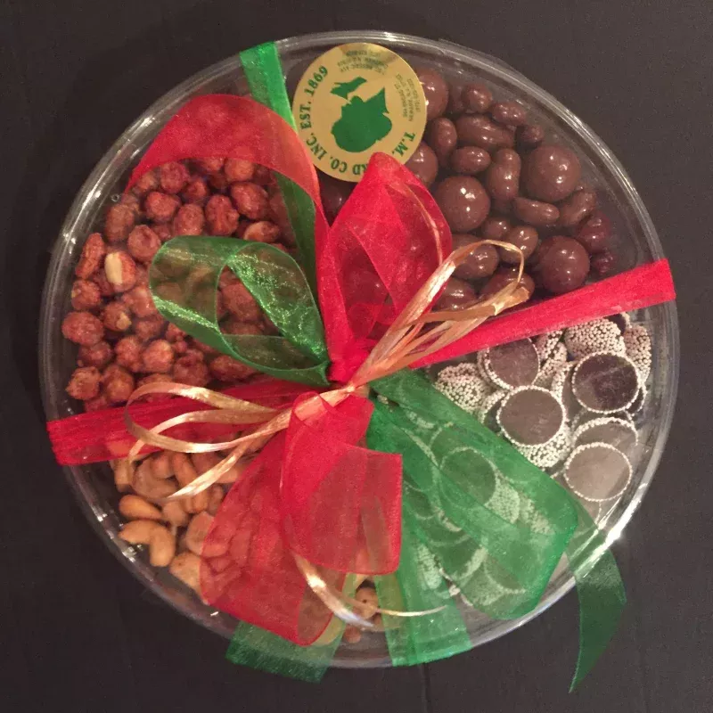 holiday-nut-candy-tray Holiday Nut and Candy Tray