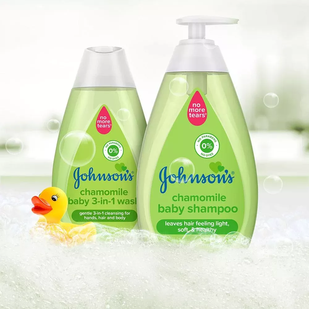Johnson's Shampoo Chamomile Pump 750mL - Case of 12