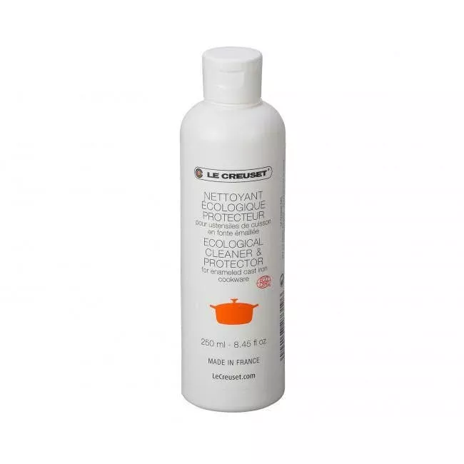 Le Creuset Enameled Cast Iron Cleaner