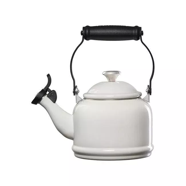 le-creuset-kettle-demi-white Le Creuset Kettle: Demi, White