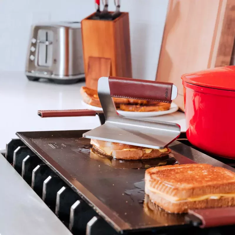made-in-grill-press-w-leather-handles Made in Grill Press w/ Leather Handles