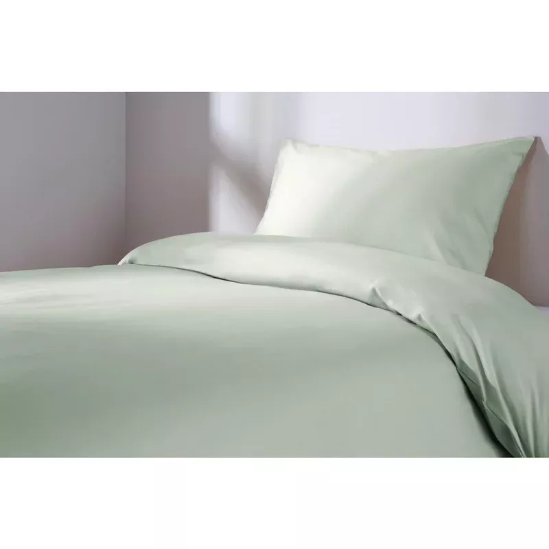 mitre-essentials-spectrum-kick-pleat-valance-green-metric-single-gu161 Mitre Essentials Spectrum Kick Pleat Valance Green Metric Single – GU161