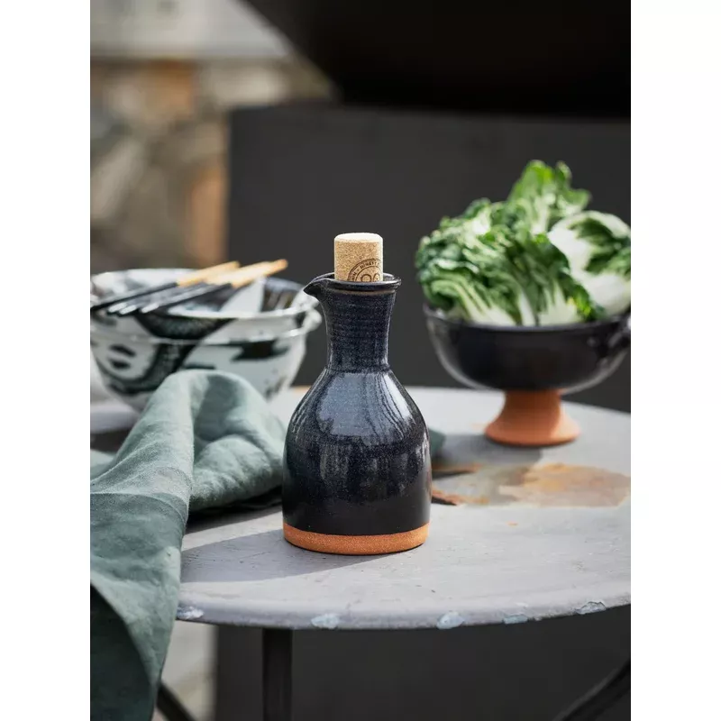 new-york-stoneware-black-soy-sauce-pot New York Stoneware Black Soy Sauce Pot