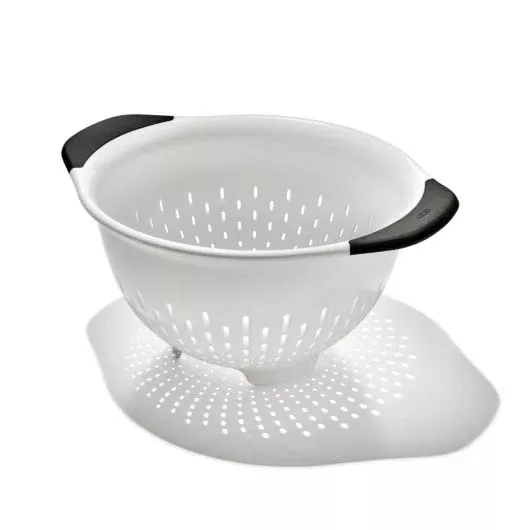oxo-gg-plastic-colander OXO GG PLASTIC COLANDER