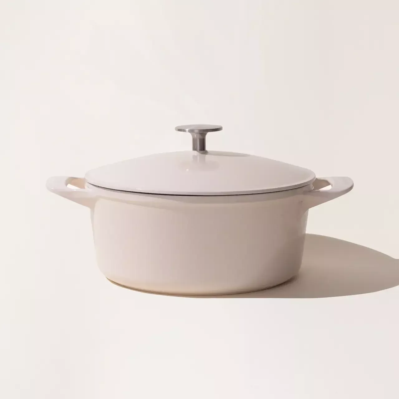 round-enameled-cast-iron-dutch-oven-5-5-qt Round Enameled Cast Iron Dutch Oven - 5.5 QT