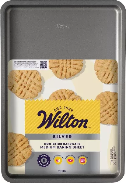 silver-non-stick-bakeware-medium-baking-sheet-15-2-x-10-25-inch Silver Non-Stick Bakeware Medium Baking Sheet, 15.2 x 10.25 Inch