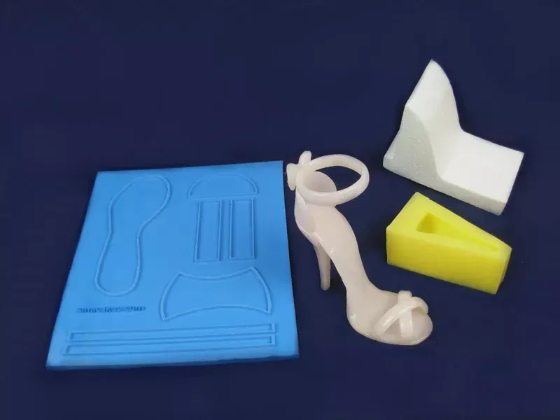 simi-cakes-3-piece-shoe-set Simi Cakes, 3 Piece Shoe Set