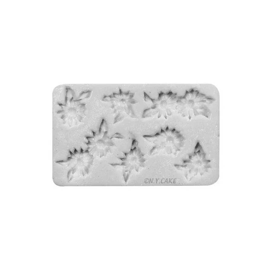 small-daisy-silicone-fondant-mold Small Daisy Silicone Fondant Mold
