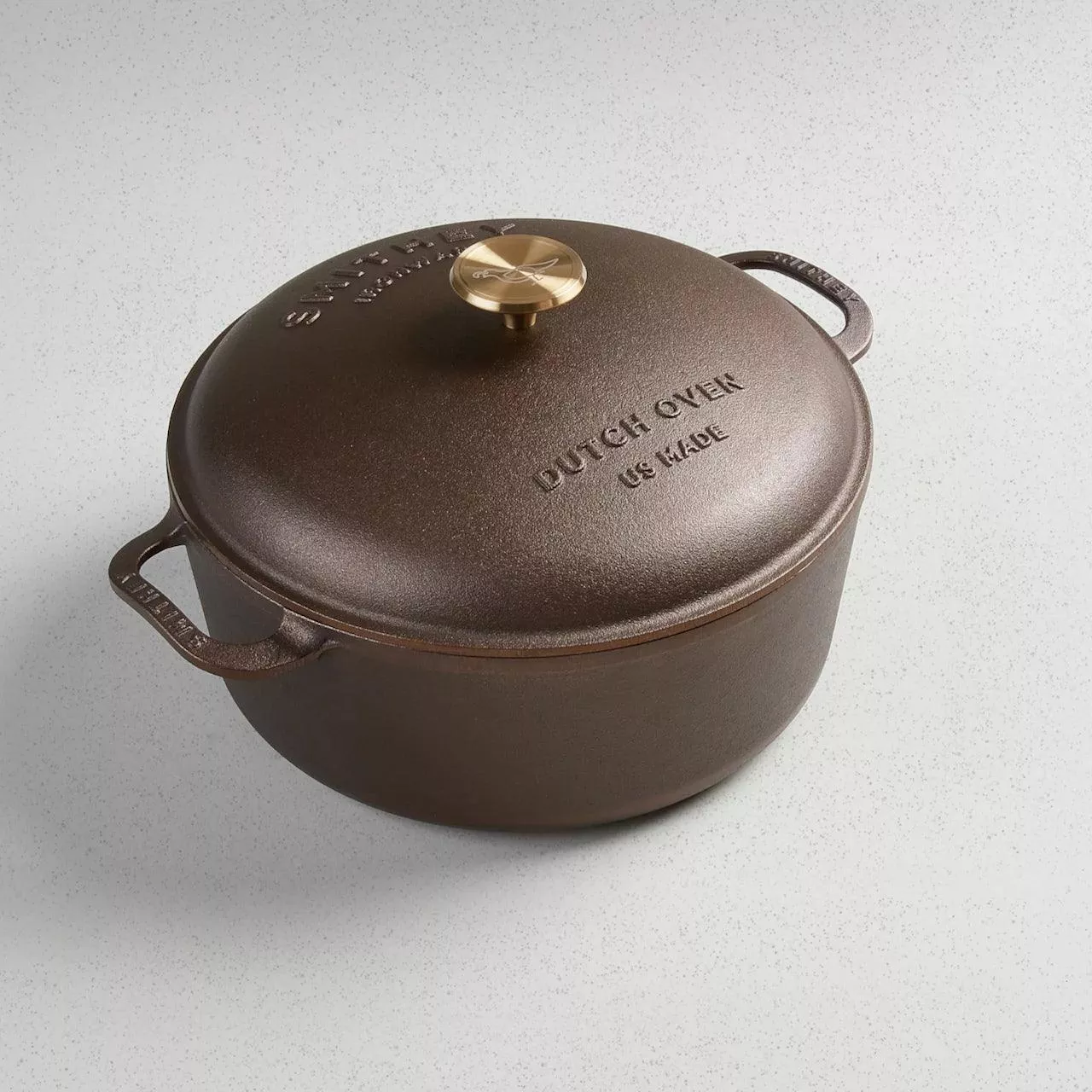 smithey-ironware-dutch-oven-7-25-quart Smithey Ironware Dutch Oven: 7.25 Quart