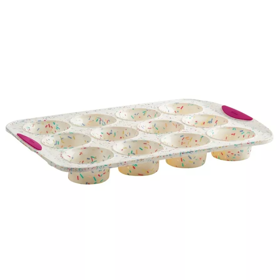 trudeau-silicone-muffin-pan-standard Trudeau Silicone Muffin Pan: Standard